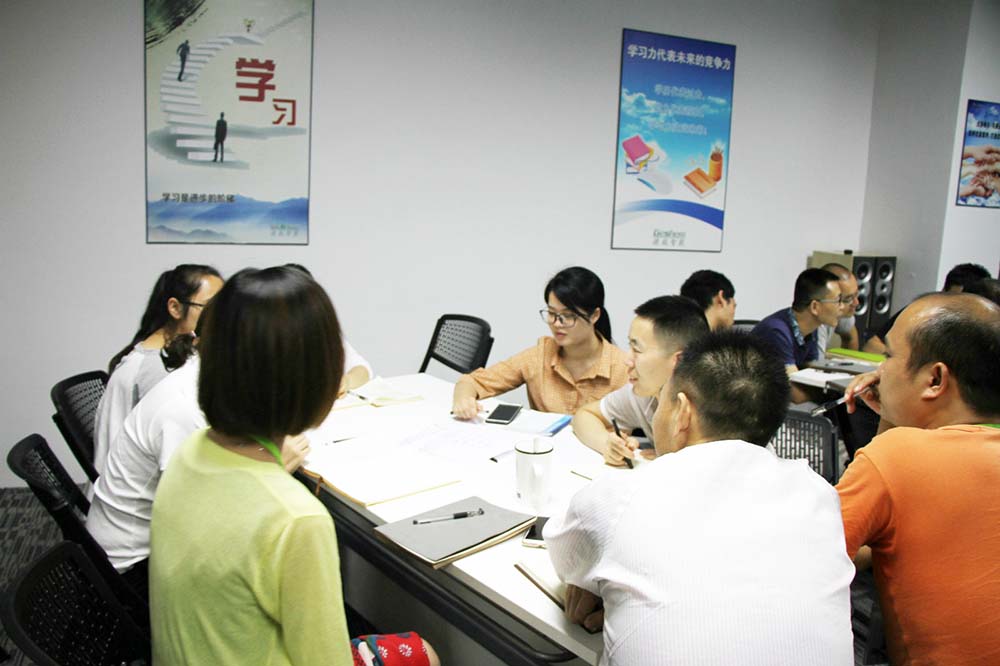 娱乐电子游戏app