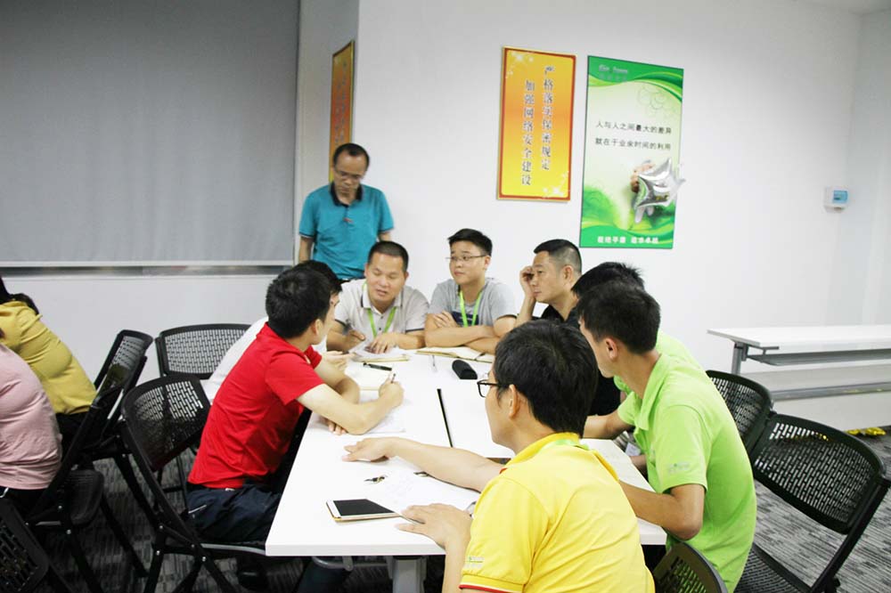 娱乐电子游戏app