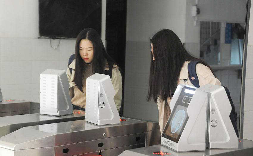 娱乐电子游戏app